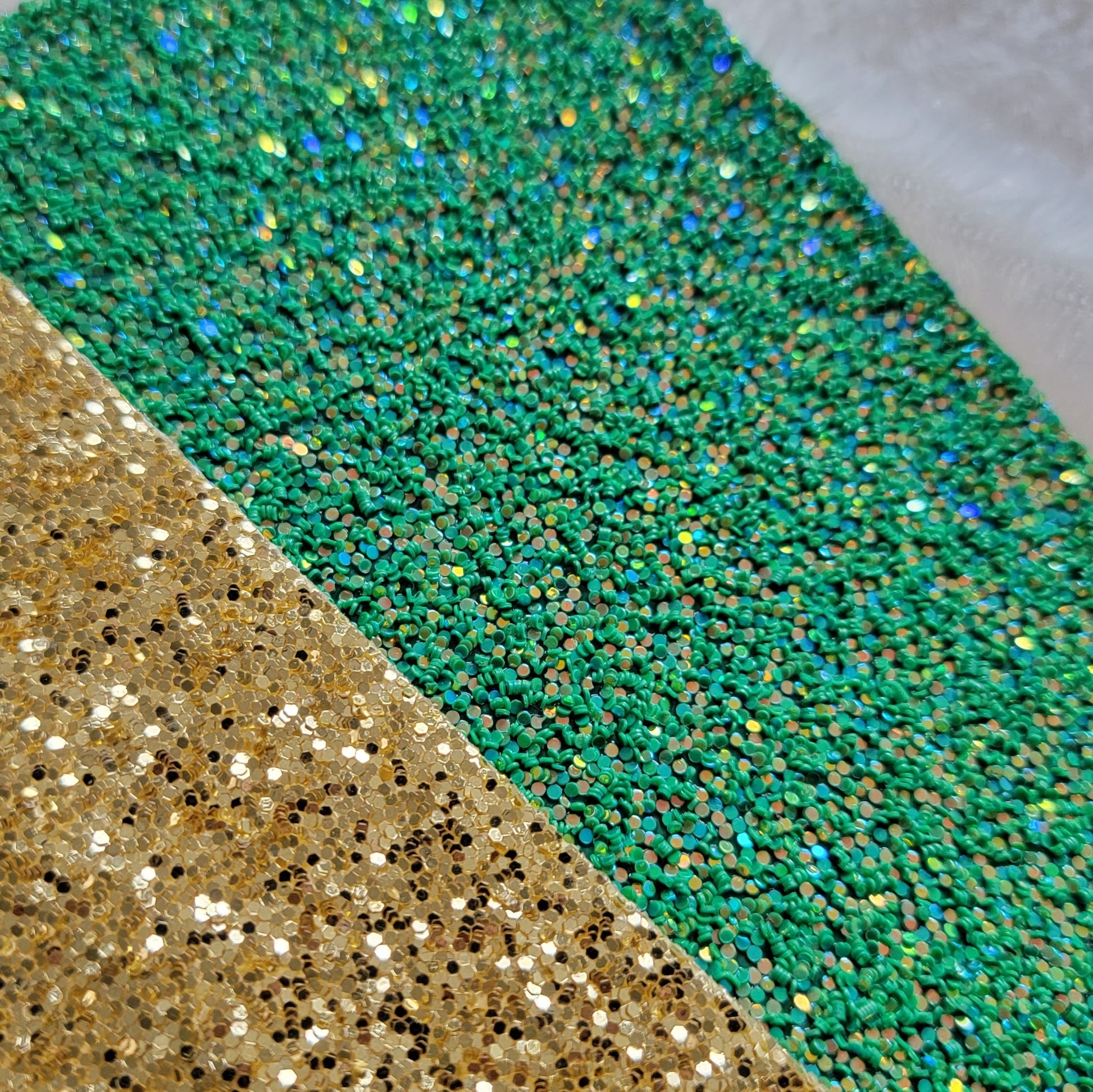 Green and gold glitter canvas options for making glitter bows.