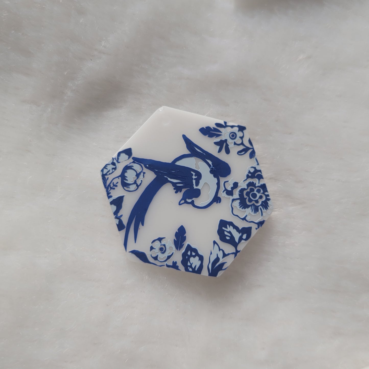 Lovebird in delft blue