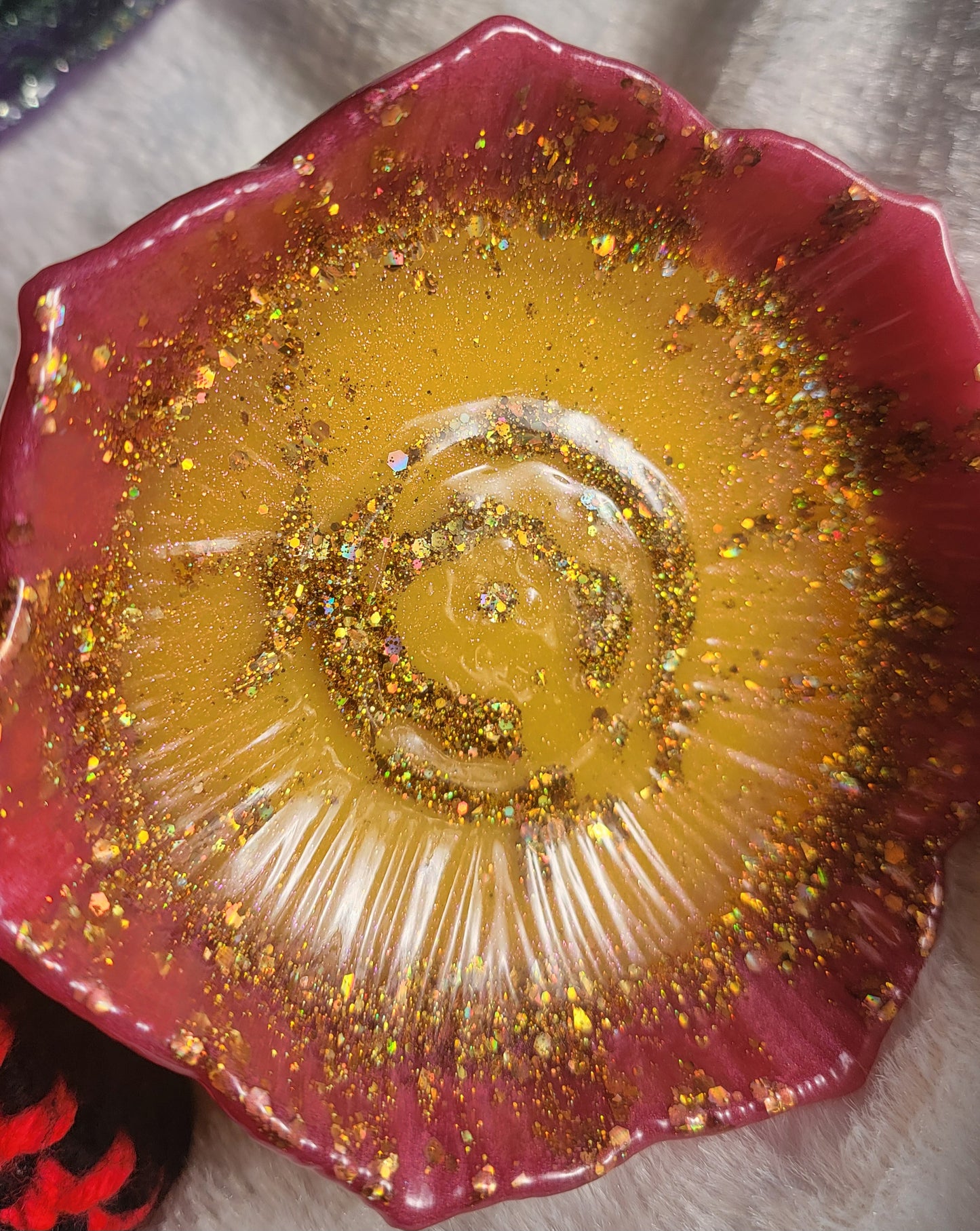 Pink Marigold Lotus Blossom Dish